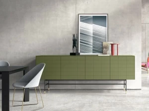 Kettnaker Буфет из лакированной древесины с распашными дверцами Soma