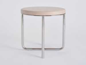 Круглый журнальный столик из ткани