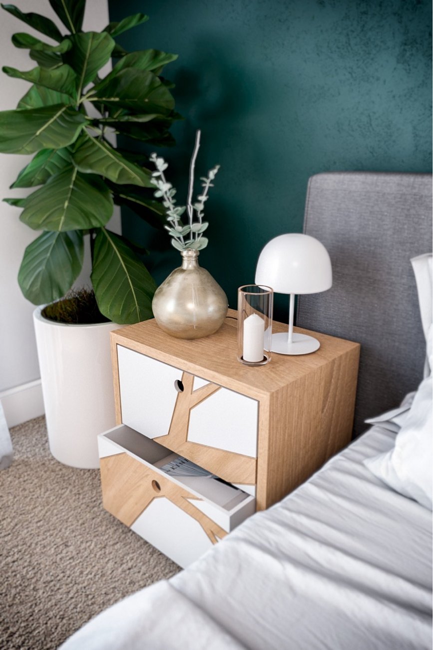 Тумбочка прикроватная с ящиками дуб с белой столешницей "Лория" ODINGENIY  178413 Бежевый;белый;дуб сонома  - Вид №1