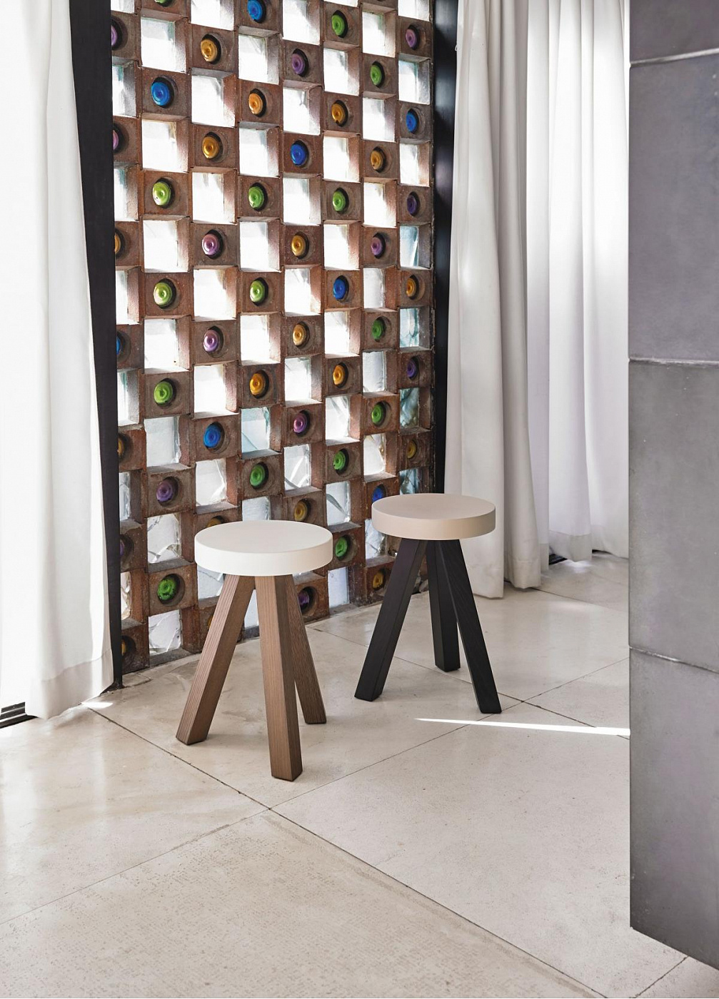 008233 Табуретка Punt Mobles Flak Santreyd  - Вид №2