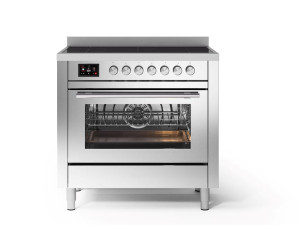 Отдельно стоящая кухня с газовой плитой