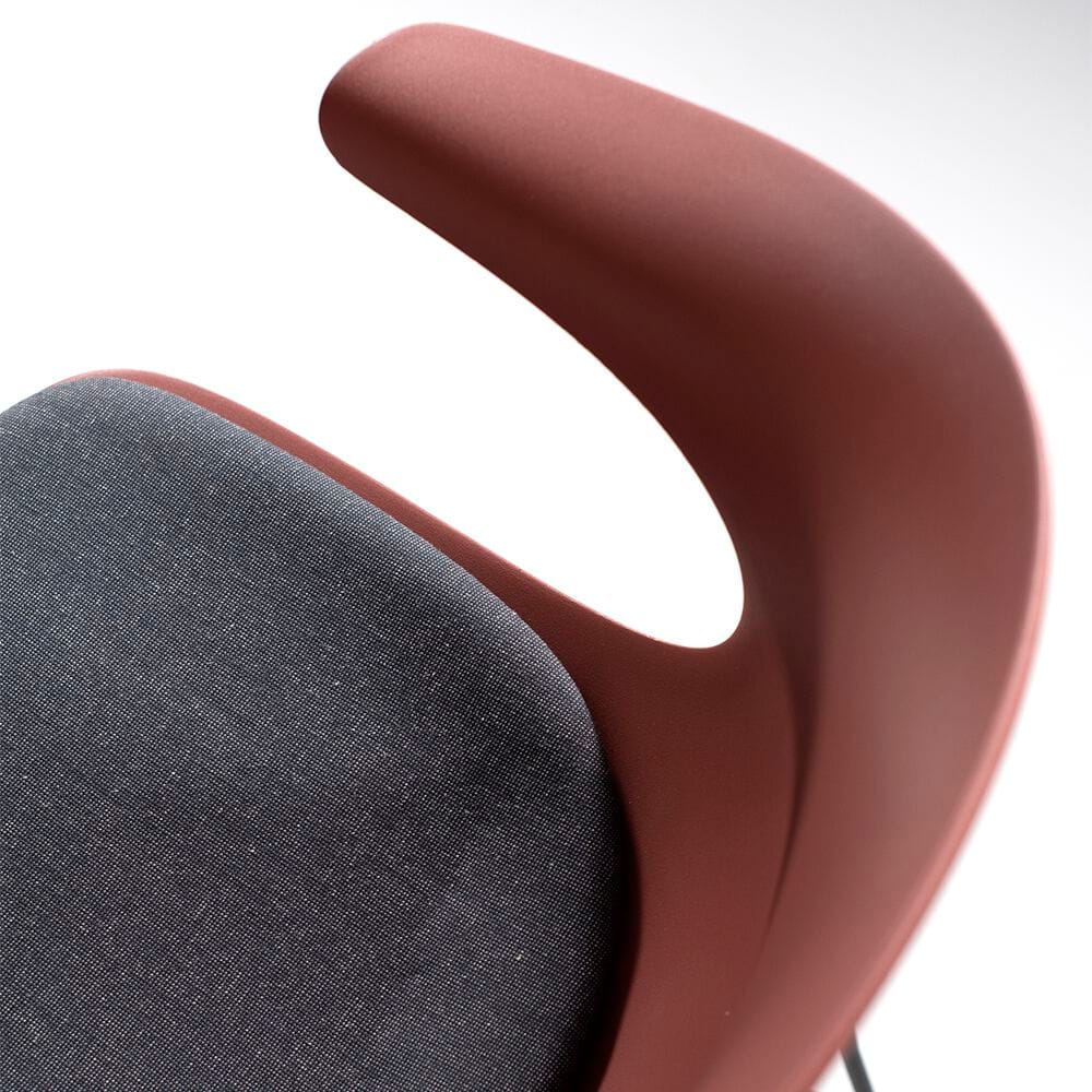 Штабелируемый стул из полипропилена с подлокотниками Infiniti Loop Mono ARCH-00145499 - Вид №6