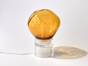 Настольная лампа из дутого стекла