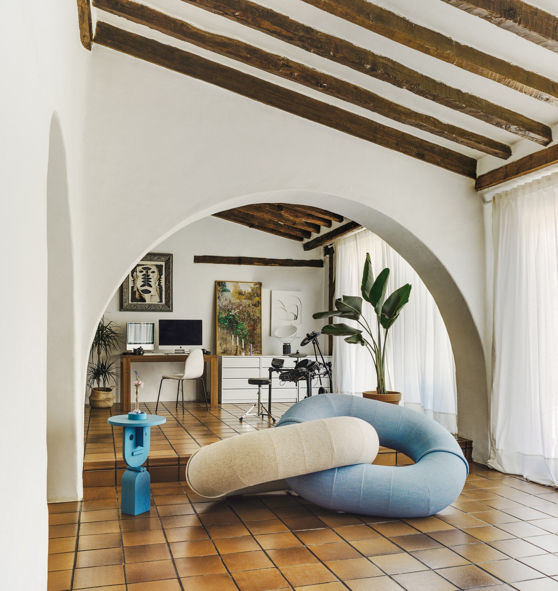 Штабелируемый стул из ткани SANCAL боди ARCH-00138256 - Вид №1