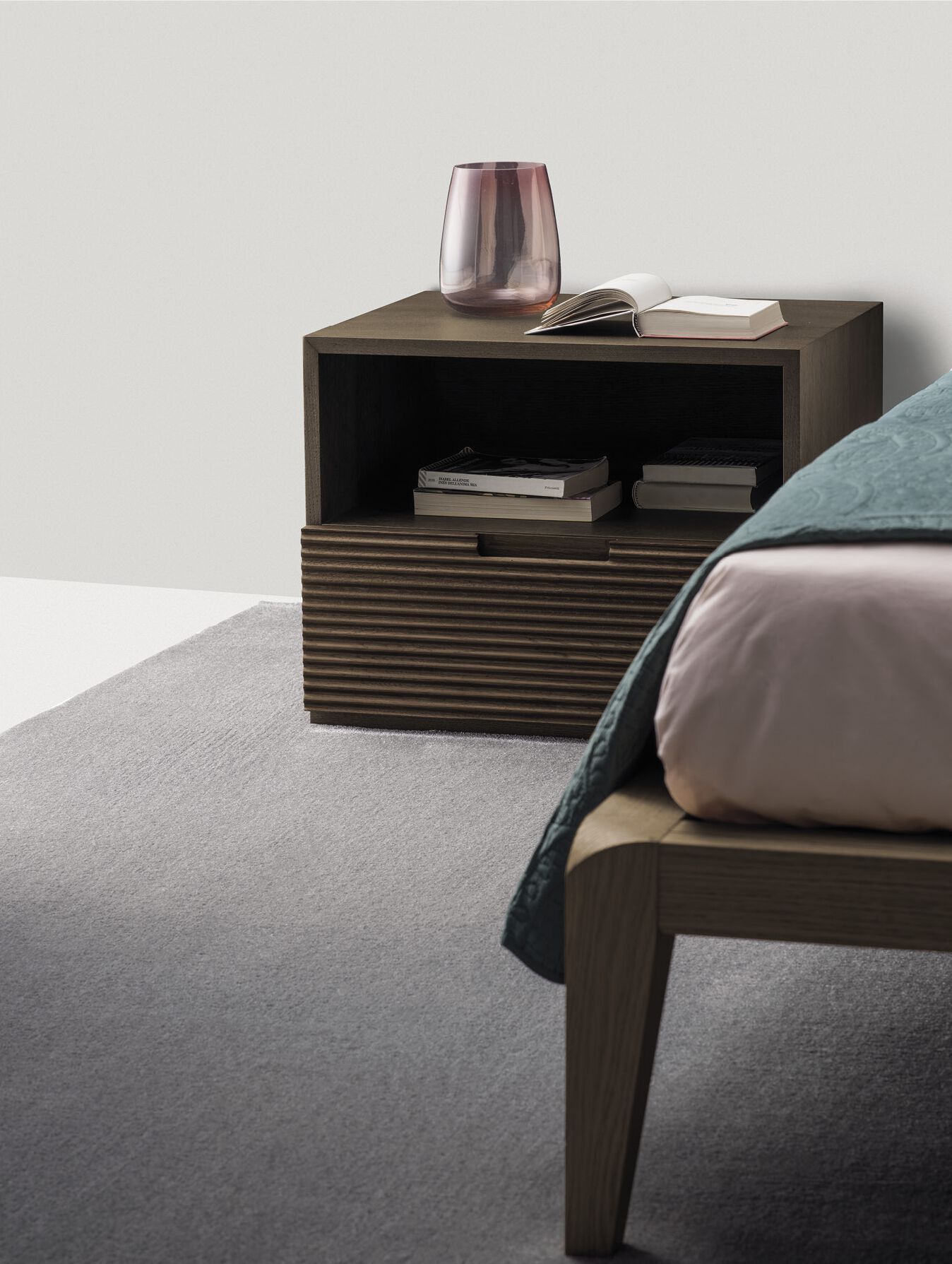 Деревянная двуспальная кровать Devina Nais SHARK ARCH-00110518 - Вид №3