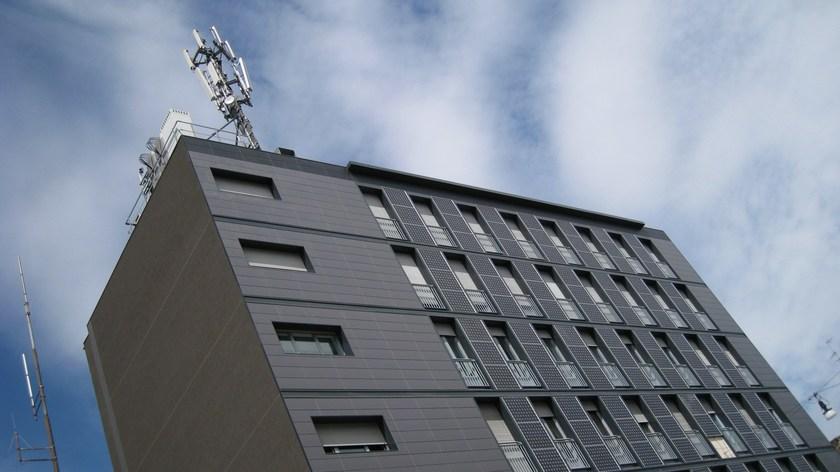 DALLERA TECNOLOGIE Система вентилируемого фасада с выдвижным крюком sun-id-1393038 - Вид №2