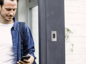 Система автоматизации зданий для контроля доступа