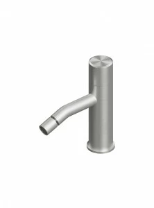 Стерео. 16 35. Смеситель для биде Quadrodesign