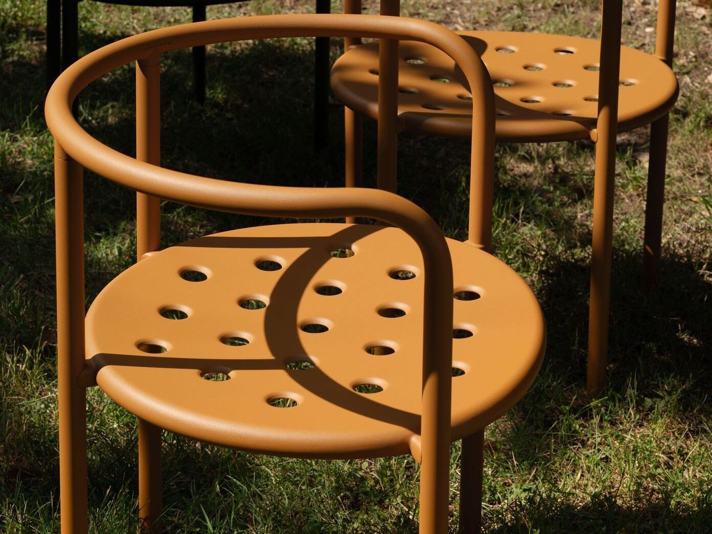 Алюминиевый стул с порошковым покрытием с подлокотниками FAST Roè ARCH-00081894 - Вид №5