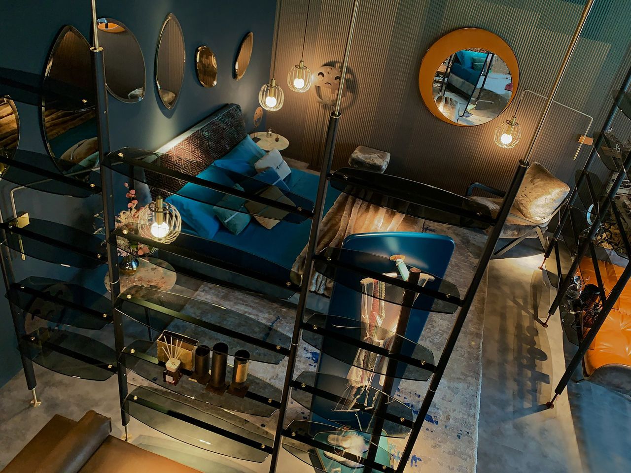 Книжный шкаф из дерева и стекла с креплением пол-потолок Borzalino NIMA ARCH-00135861 - Вид №2