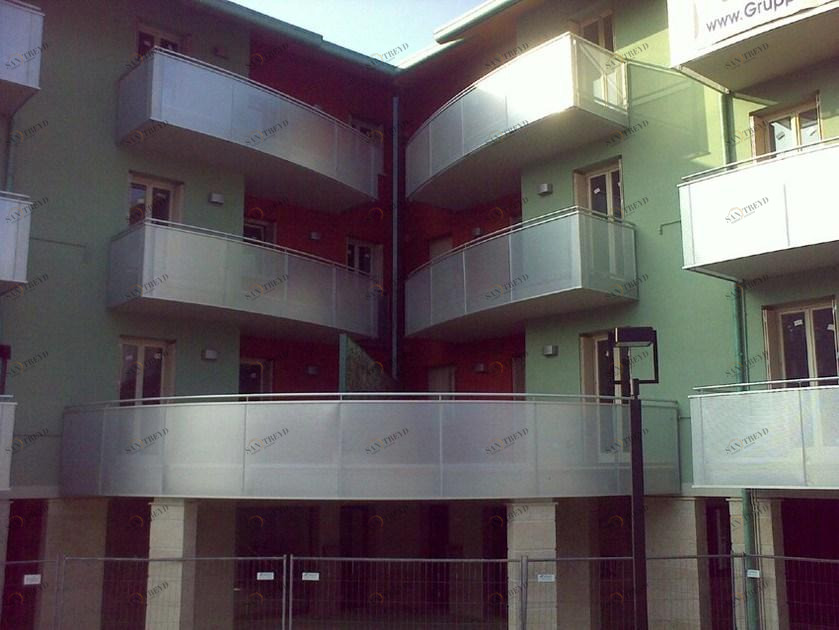 ALUSCALAE Балюстрада с одностворчатой ​​стойкой и алюминиевой панелью sun-id-1434988