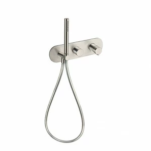 CRIRX602 Внешние части прогрессивного смесителя для ванны / душа для CRICS100 (правая сторона) - CRICS101 (левая сторона) с переключателем на 2 выпускных отверстия, ручным душем против известкового налета, гибким шлангом LONG LIFE Cristina Rubinetterie