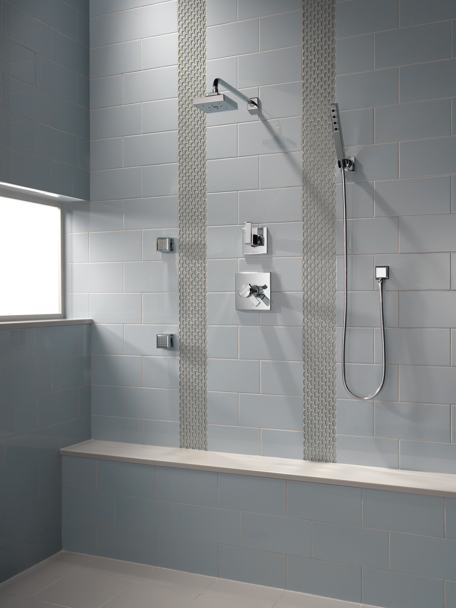 RP70171KS H2Okinetic® Душевая лейка Raincan с одинарной настройкой Delta Faucet Universal Showering Черный нержавеющий  - Вид №4