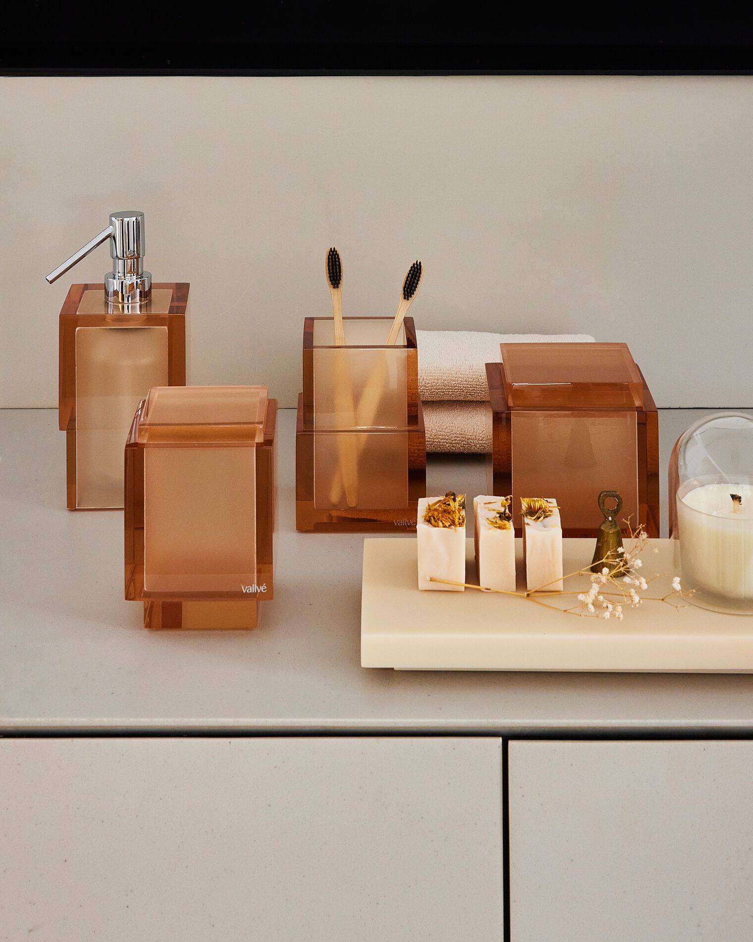 Диспенсер для мыла из смолы Vallvé метр ARCH-00146463 - Вид №9