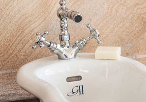 Gentry Home Пьедестал для раковины 640 мм с канавками Belgravia  GH100172  - Вид №1