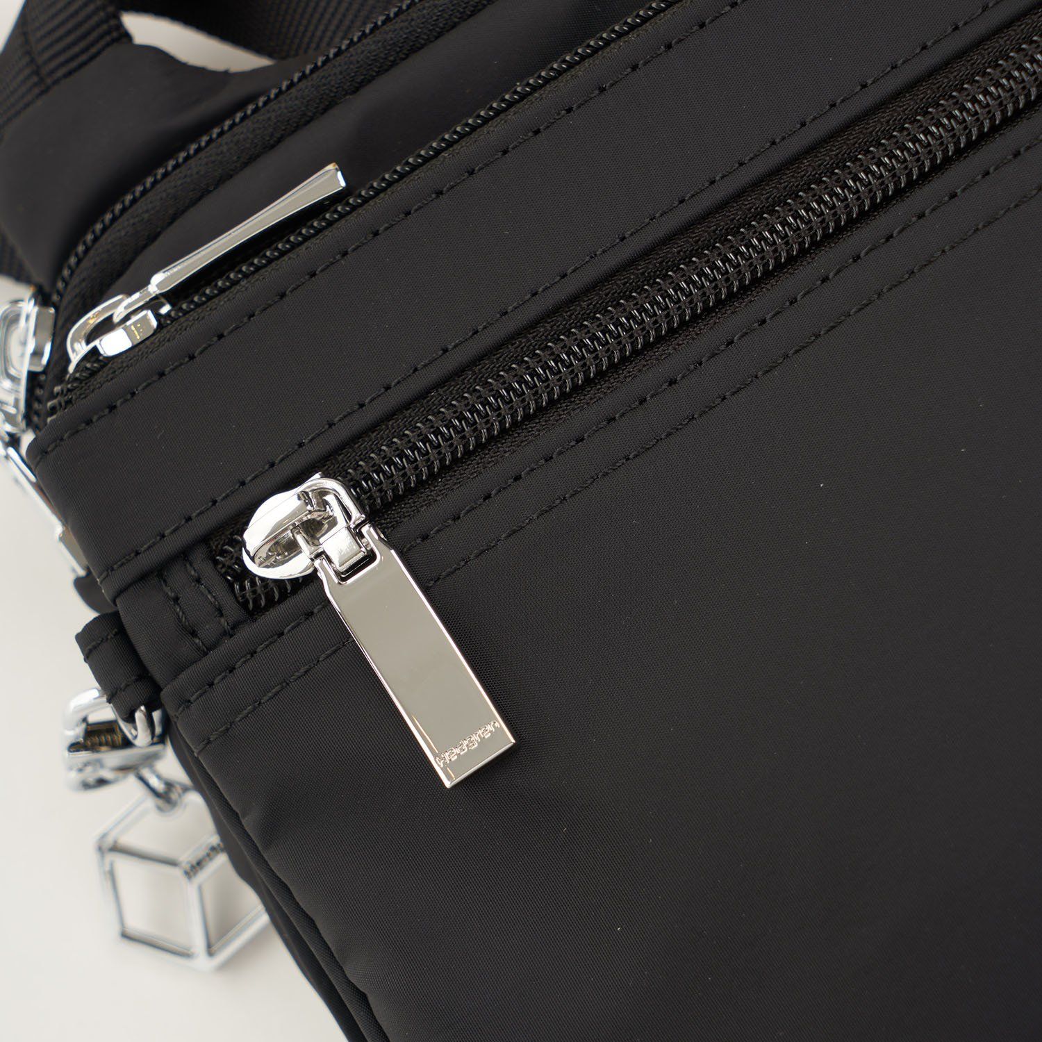 HIC412/154-01 Сумка плечевая HIC412 Sally Crossover Bag RFID Hedgren Inner City  - Вид №9