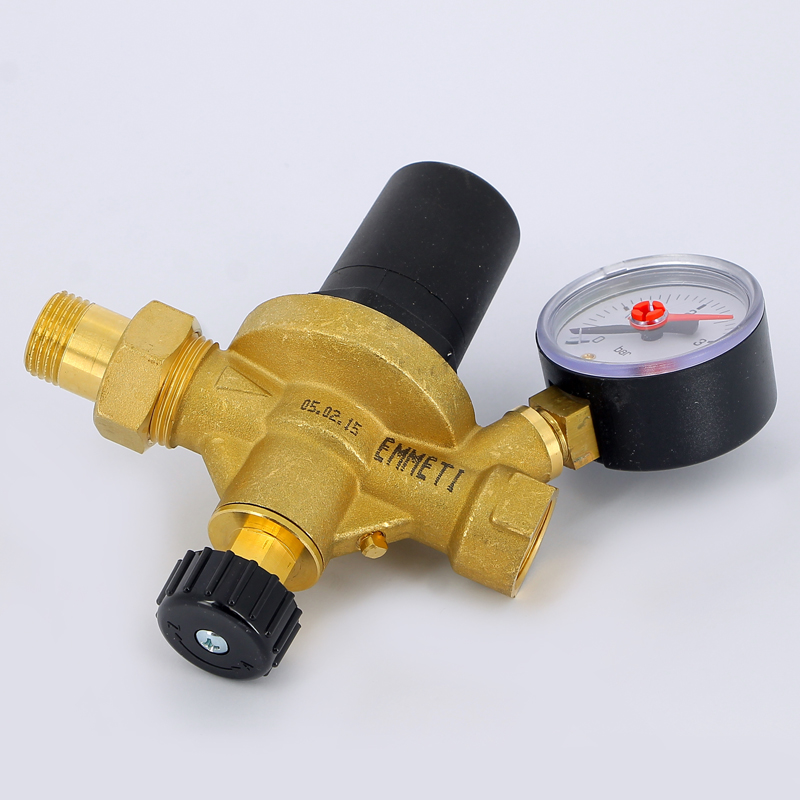 Клапан подпиточный НВ с манометром EMMETI 1/2" 00200614