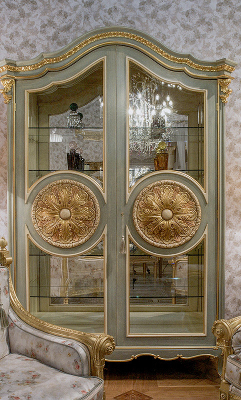 Витрина  MEDEA 985 Prestige