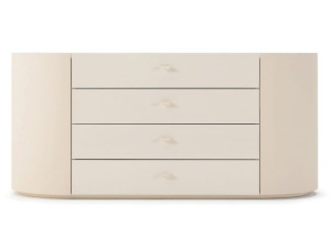 Деревянный комод