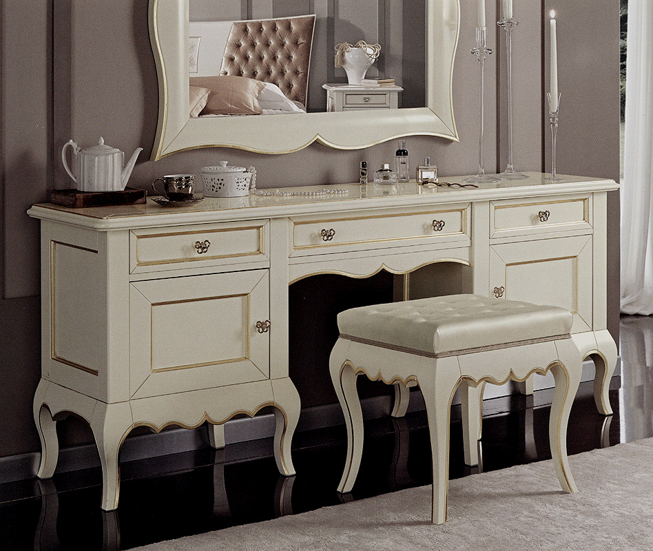 Туалетный столик  MIRANDOLA M2166/4 