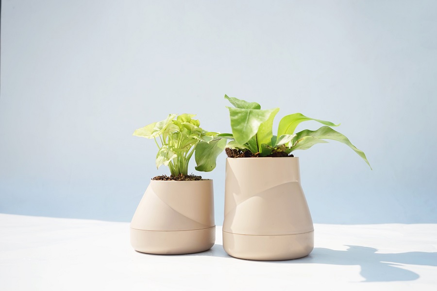 Горшок цветочный Hill Pot, большой, кремовый Qualy QLX20002CR - Вид №1