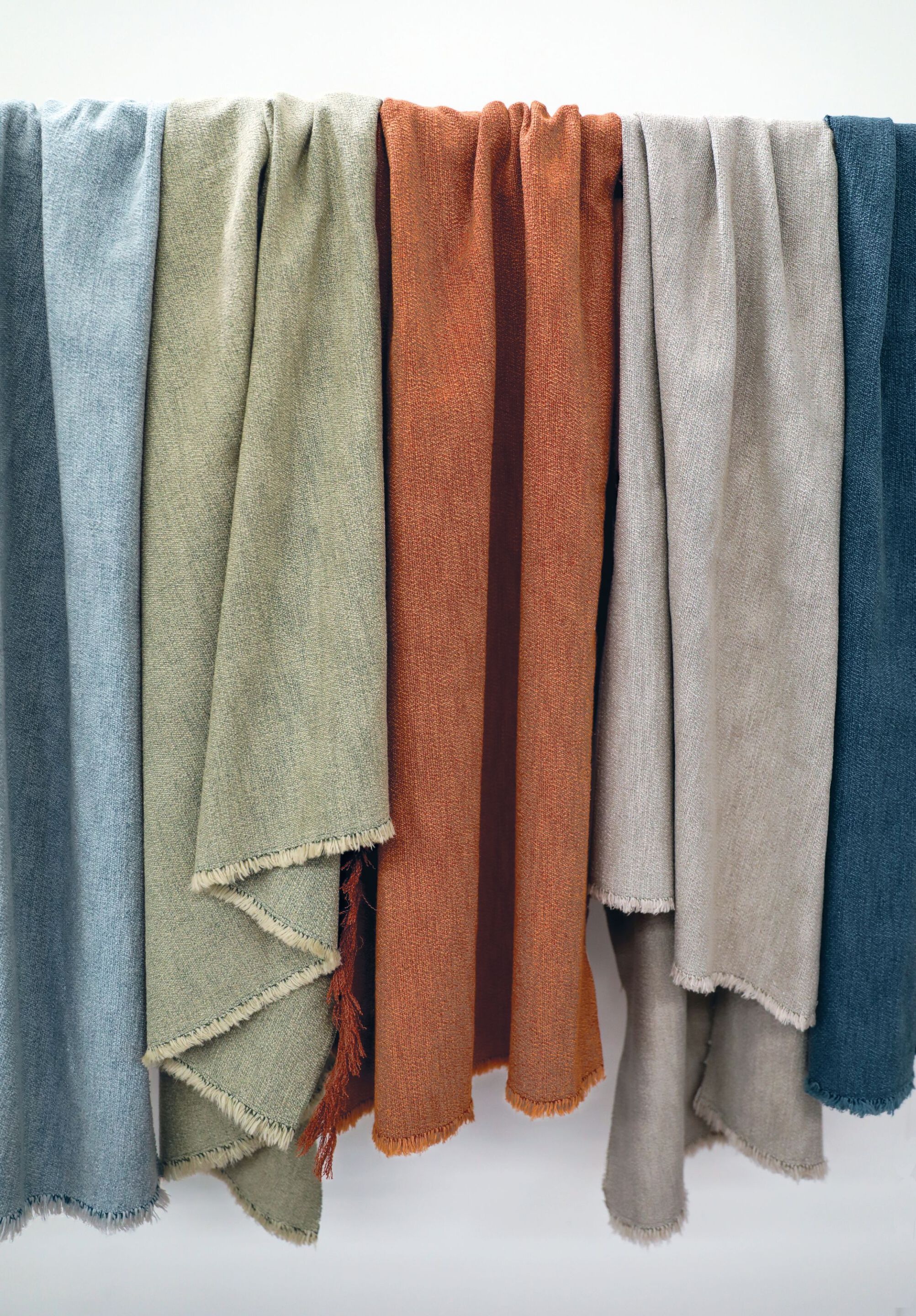 Льняная и хлопковая однотонная ткань для штор Casamance пейзаж ARCH-00017302 - Вид №1