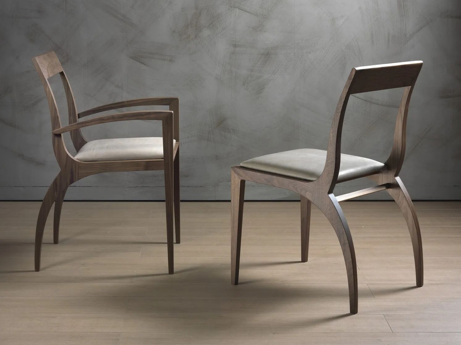 Стул из массива дерева Pacini & Cappellini Тельма ARCH-00073384