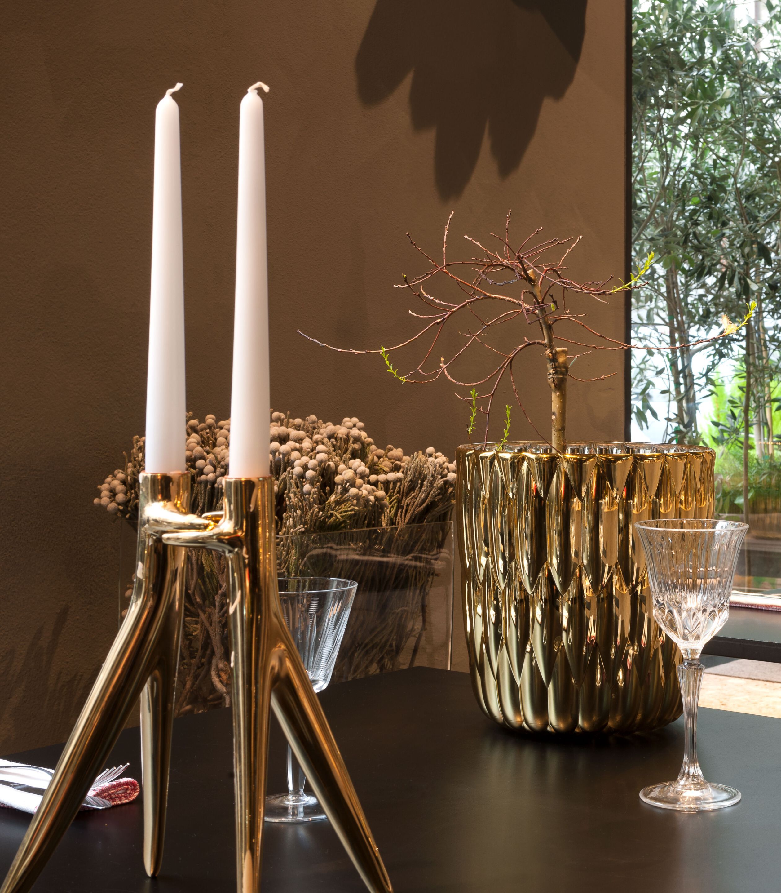 Алюминиевый подсвечник Kartell ABBRACCIAIO ARCH-00031181 - Вид №1