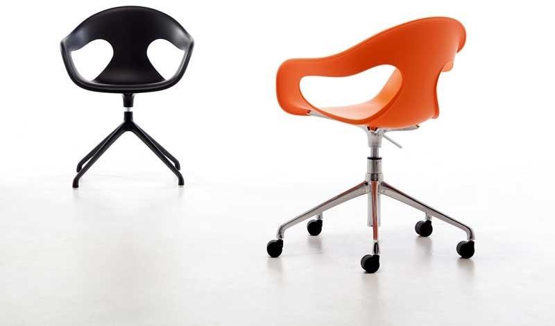 arrmet Металлический стул в современном стиле с 5 спицами и подлокотниками со встроенной подушкой. Sunny 927 - Вид №1