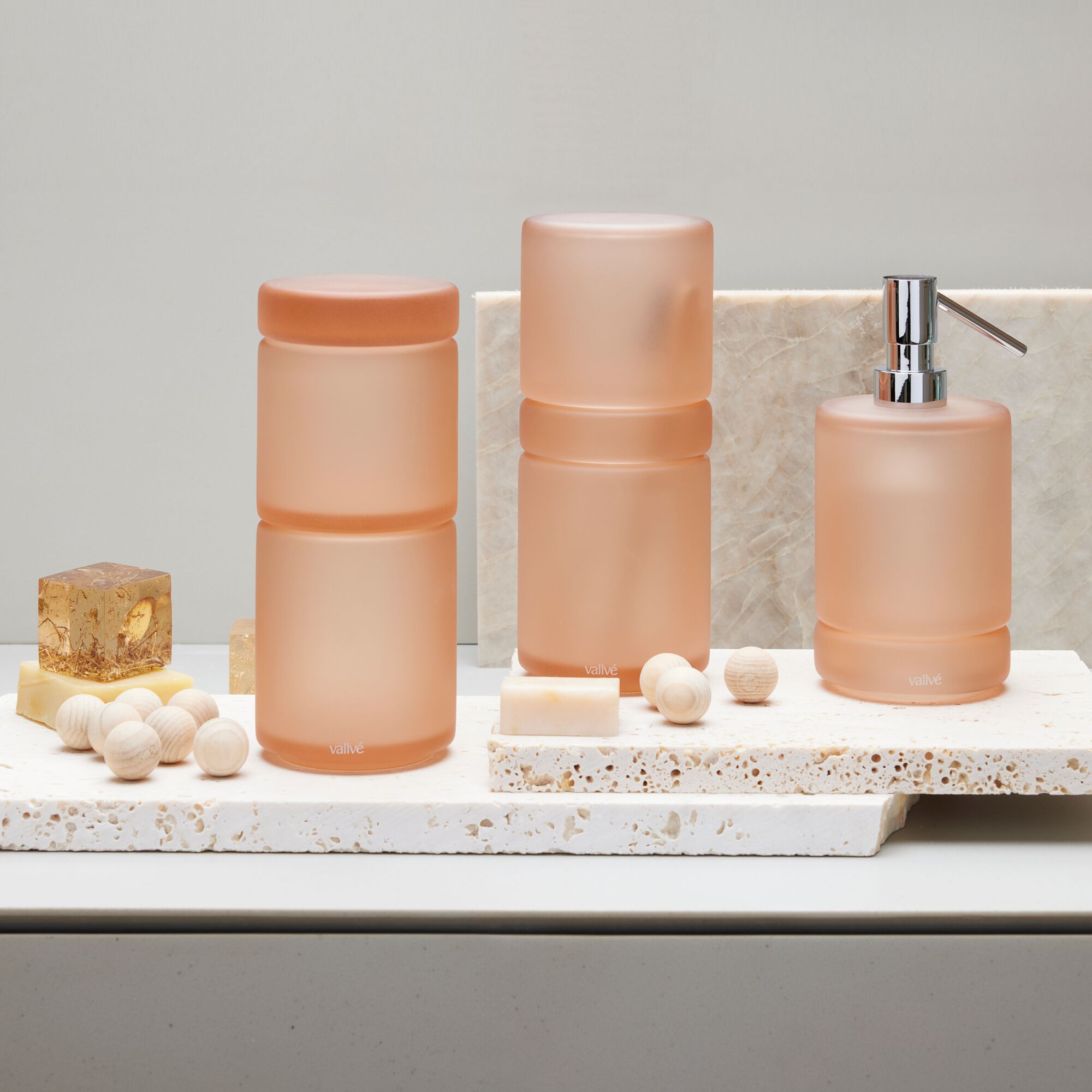 Держатель для хлопковых палочек из смолы с крышкой Vallvé LUNA ARCH-00126859 - Вид №9