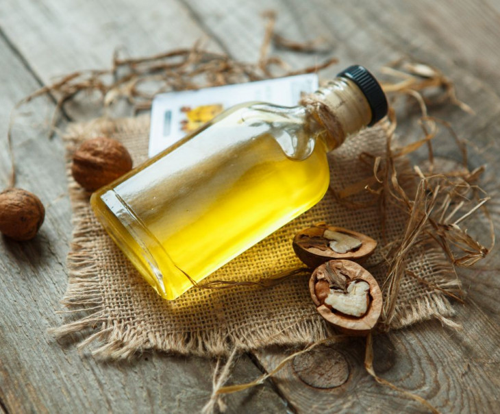 1092 Масло грецкого ореха из дубового пресса Вкусляндия  - Вид №1