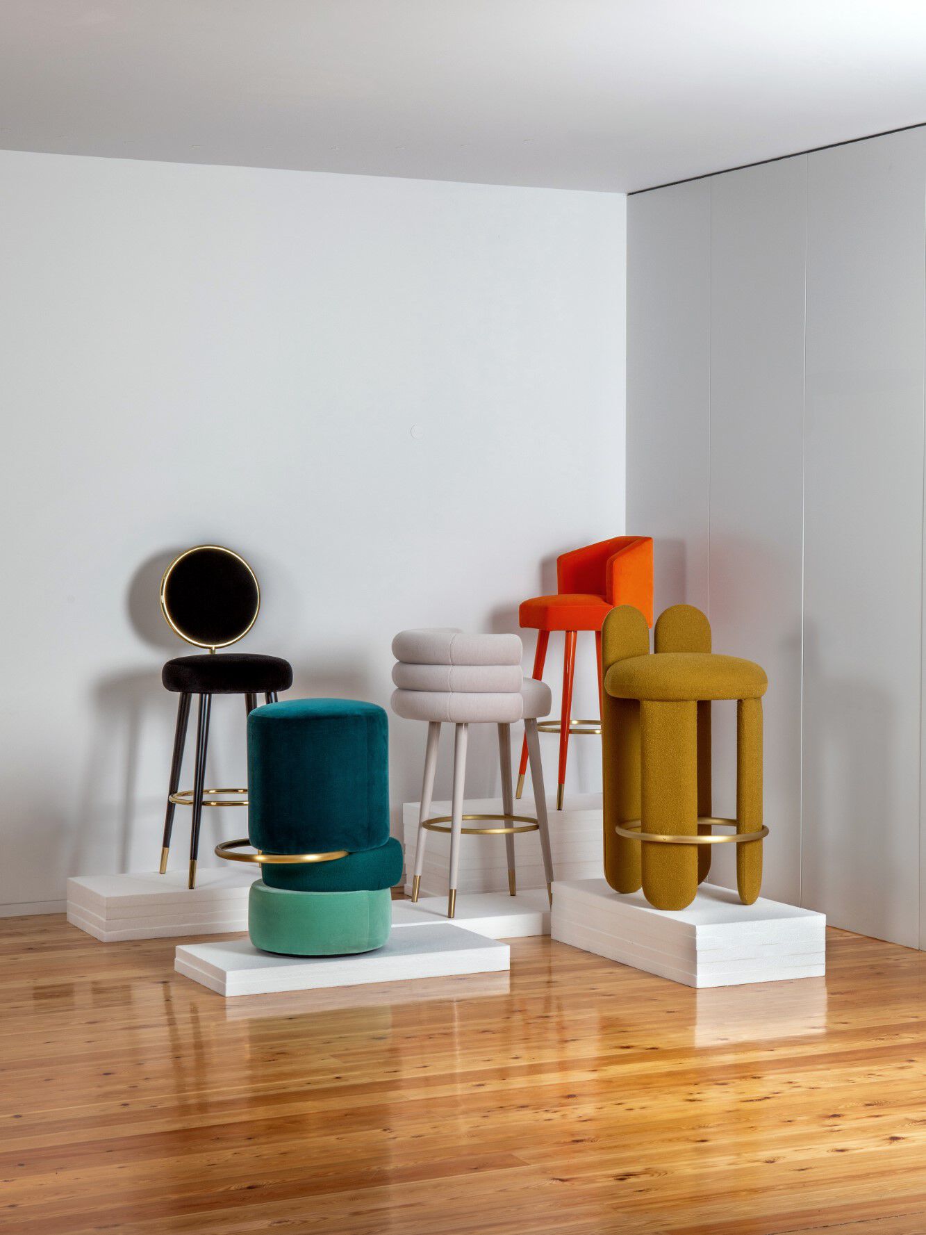 Бархатный барный стул ROYAL STRANGER GRACEFUL ARCH-00015124 - Вид №1