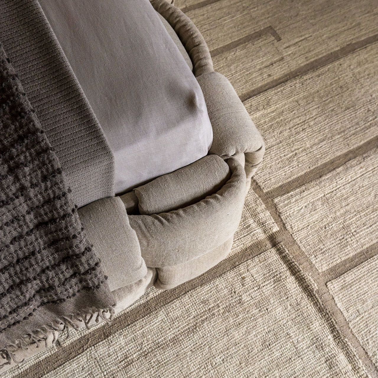 Мягкая кровать из ткани Mogg FLIRT ARCH-00055672 - Вид №9