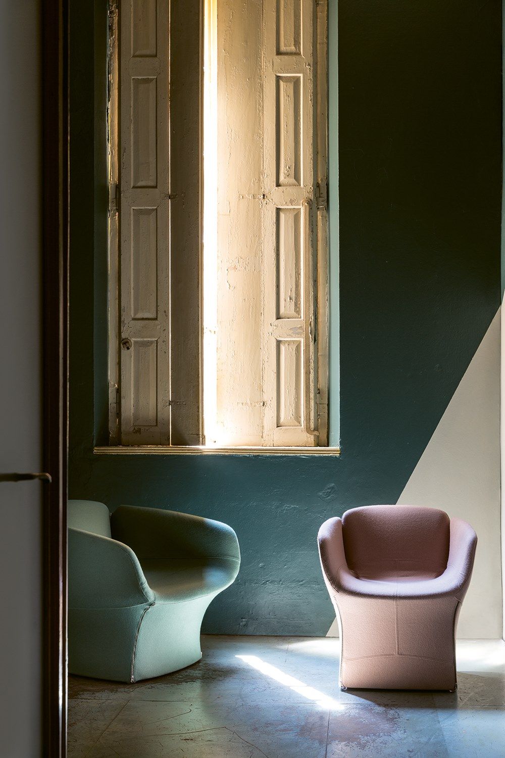 Кресло с подлокотниками MOROSO Bloomy ARCH-00107528 - Вид №1