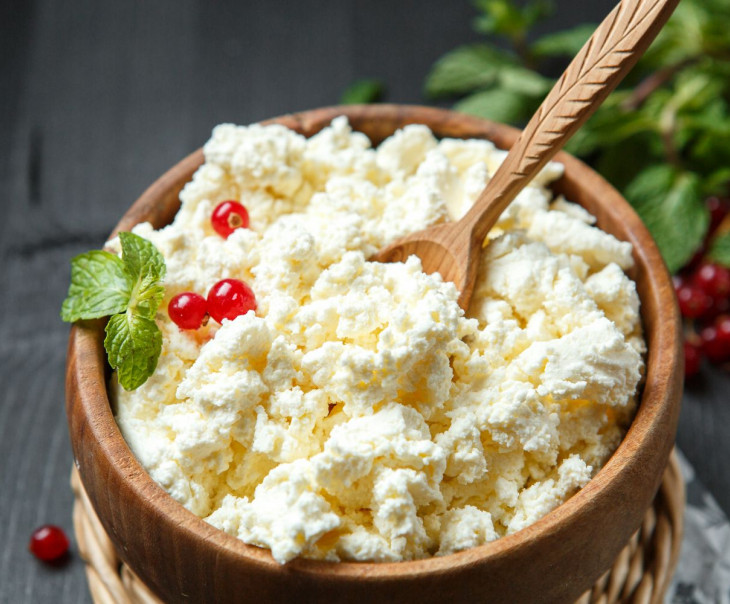 1596 Творог 9% большая упаковка Вкусляндия  - Вид №1