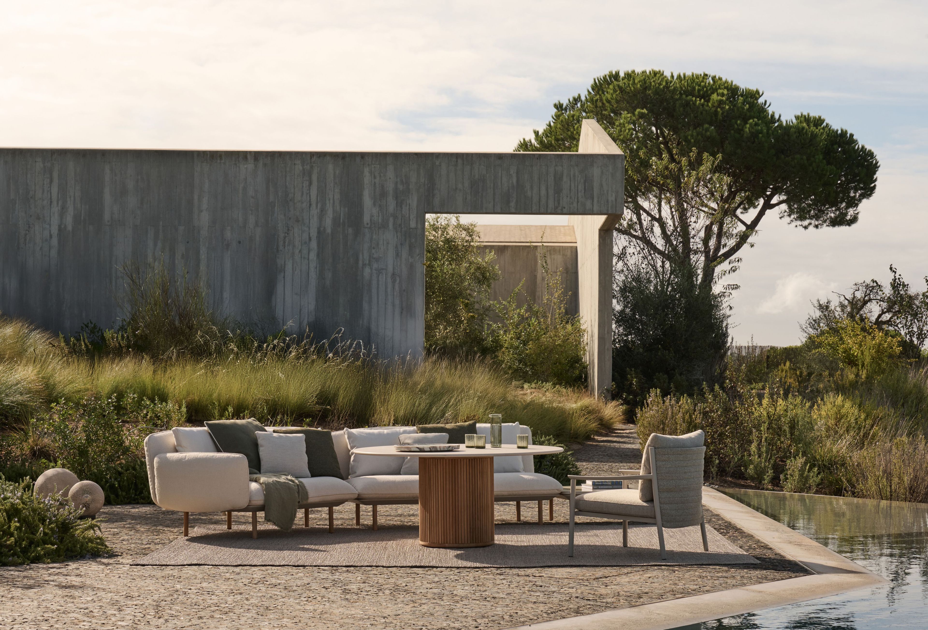 Круглый стол из тикового дерева TRIBÙ восемь ARCH-00147824 - Вид №4