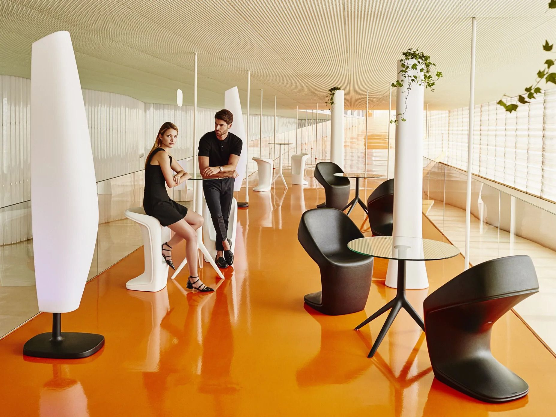 Круглый складной стол Vondom Mari-Sol ARCH-00013005 - Вид №6