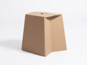 Кожаный складной низкий стул