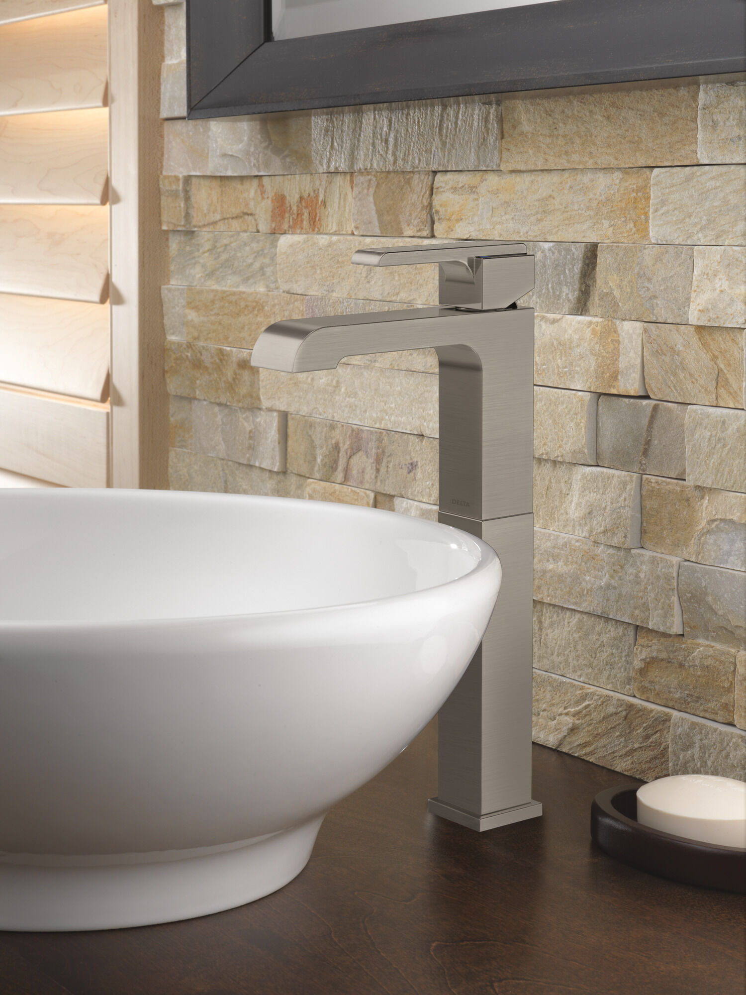 767LF-SS Смеситель для ванной комнаты с одной ручкой Delta Faucet Ara Нержавеющая сталь - Вид №1