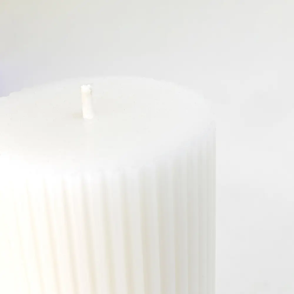 Дизайнерская свеча-столбик Ribbed белая 10 см Santreyd 89370278 STLM-0818472 - Вид №1