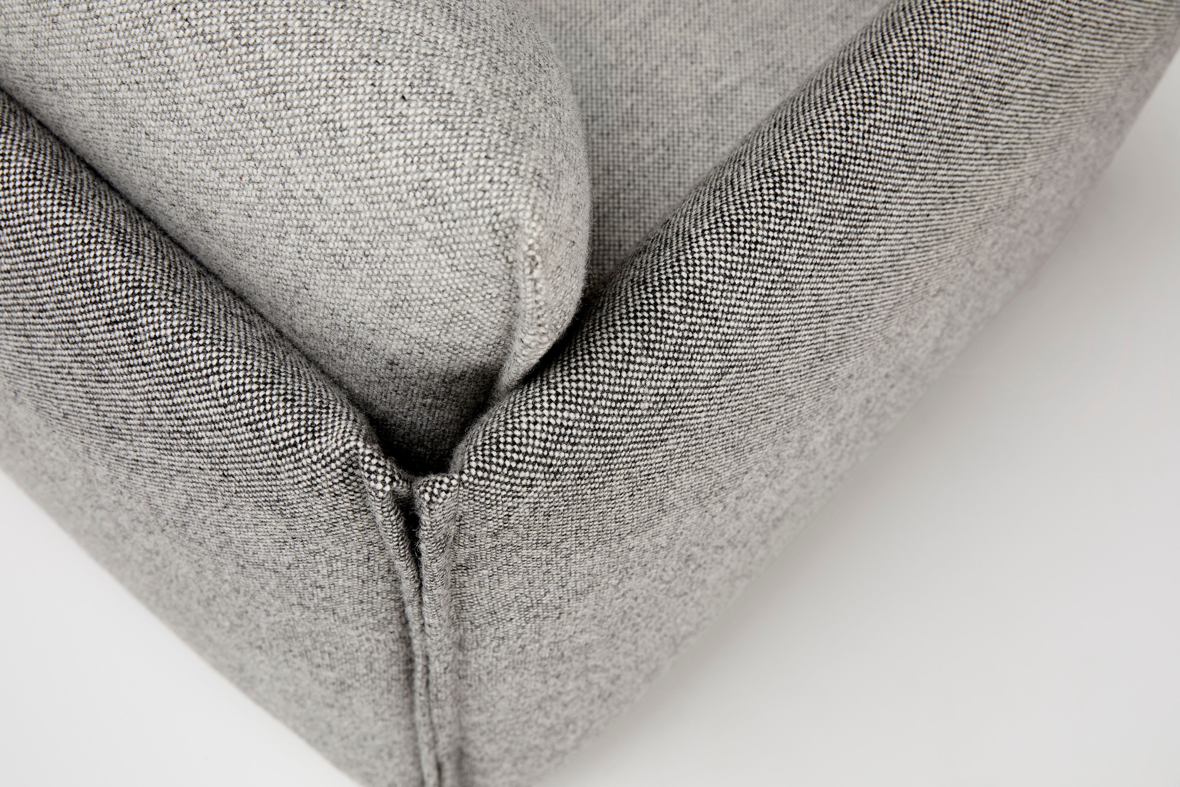 Секционный тканевый диван со встроенным журнальным столиком Ross Gardam ARCH-00134796 - Вид №6