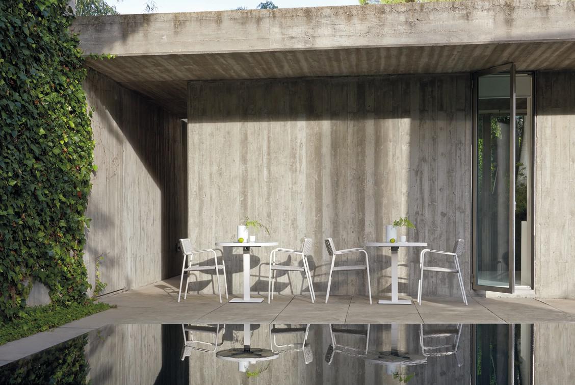 MNST1243 Обеденный стол pca white f8 75см x 75см Manutti Napoli - Вид №10