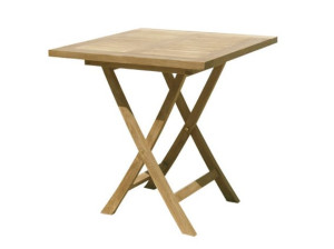 Деревянный стол