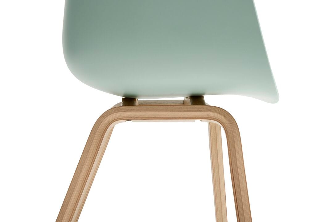 Рециркулированный пластиковый стул с подлокотниками Hay About a Chair ARCH-00002739 - Вид №1