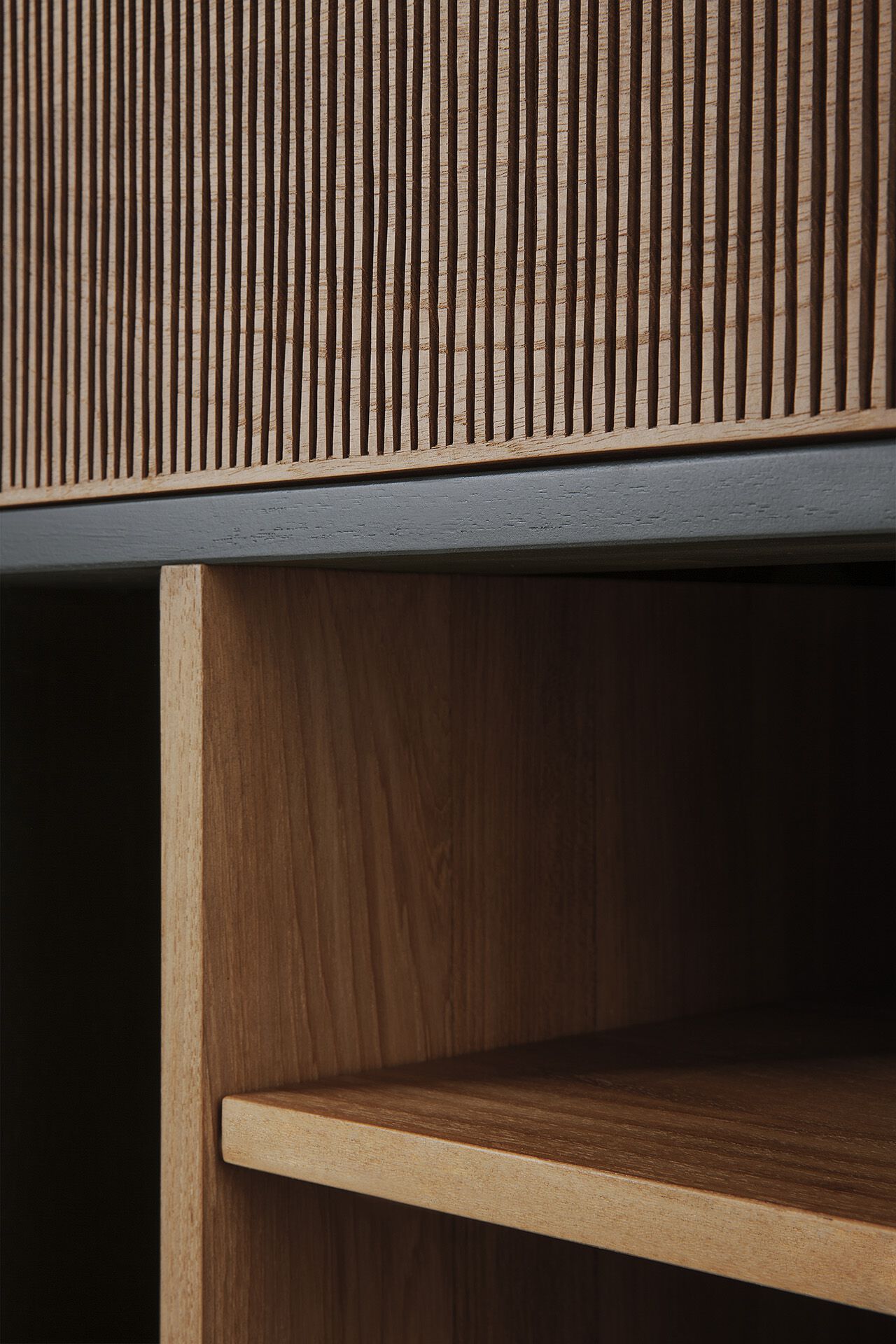 Офисный комод из тикового дерева с колесами Ethnicraft Оскар ARCH-00149318 - Вид №6