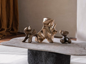 Бронзовая скульптура