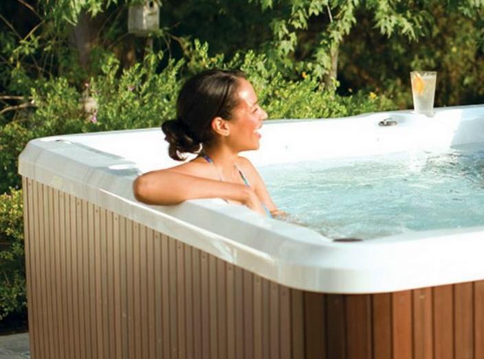 Jacuzzi® Наземный мини-бассейн с гидромассажем на 6 мест J-200™ sun-id-1490305 - Вид №1
