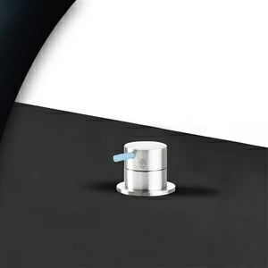 Смеситель для раковины сталь глянцевая с голубой ручкой Toki Radomonte TKI12LCIL27