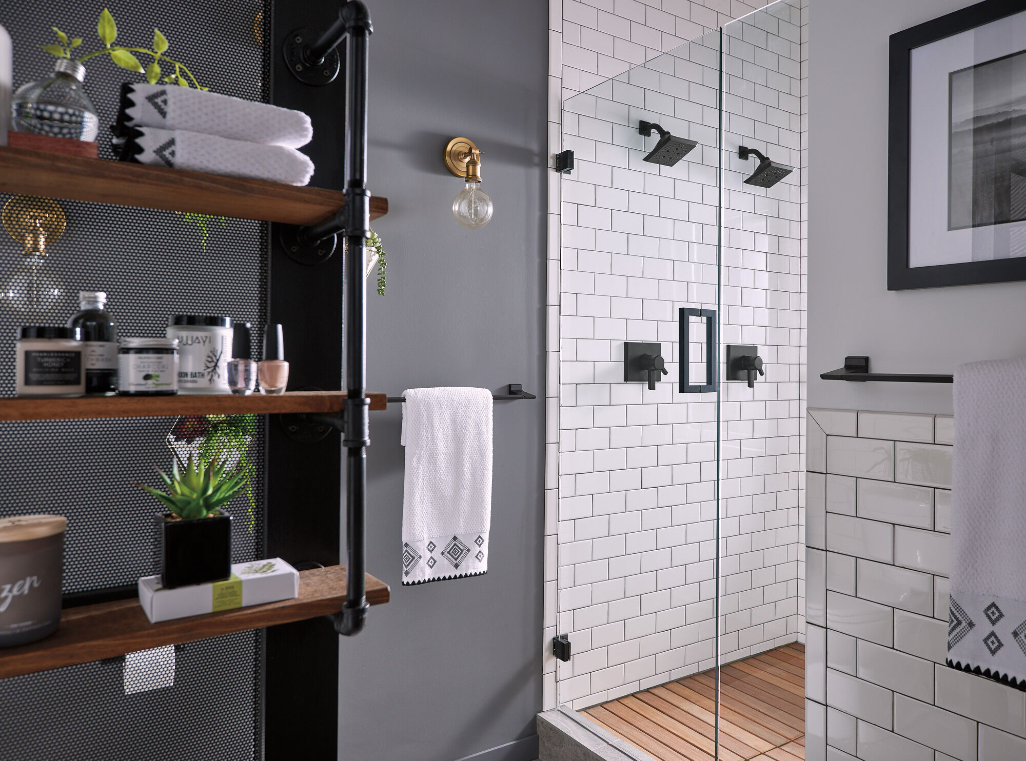 30-дюймовый полотенцесушитель Delta Faucet Tesla 75230-SS - Вид №3