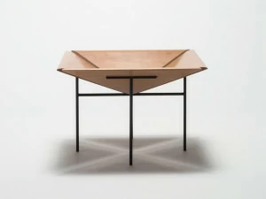 Danese Milano Ваза для фруктов из бука и окрашенного металла  Drg8240a09l